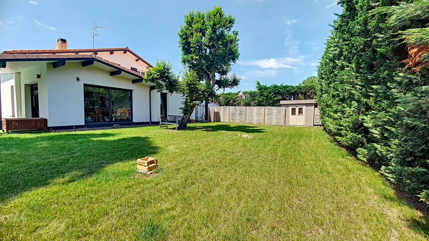 Maison familiale et chaleureuse proche de Bordeaux gallery image 2