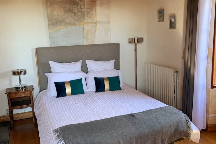 GHOROFA YA 1: Chumba cha kulala
