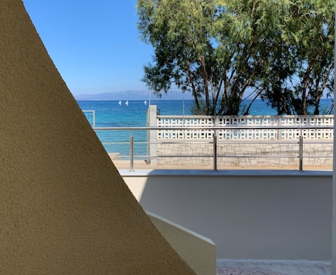 Blue Flag Award Winning Beach: Home 1