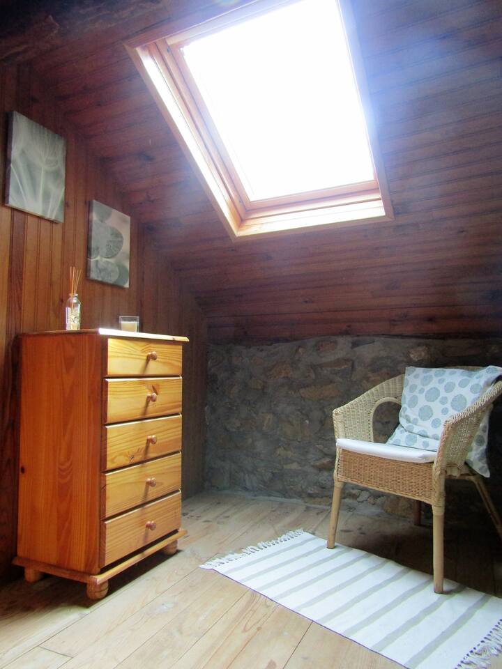 Petite Grange Dans Hameau De Charme - Pyreneeën