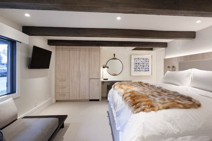 ห้องนอนใหญ่ (Master Bedroom)