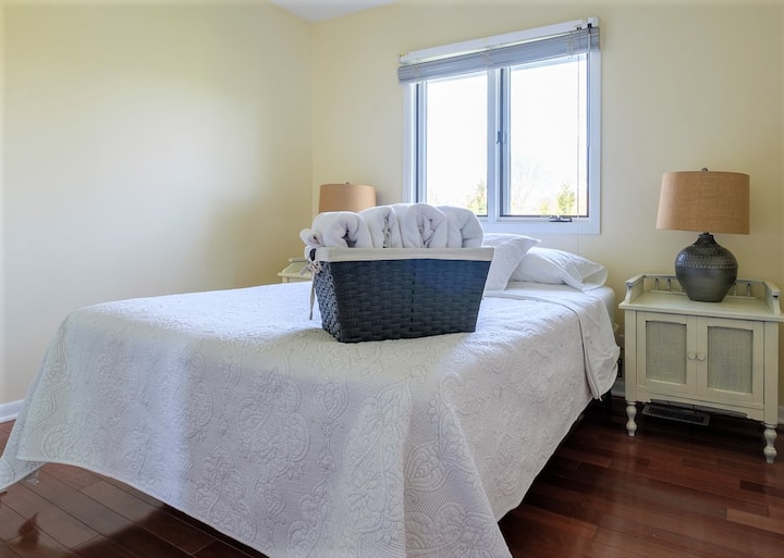 Resort-like comforts wait for you in all six bedrooms.