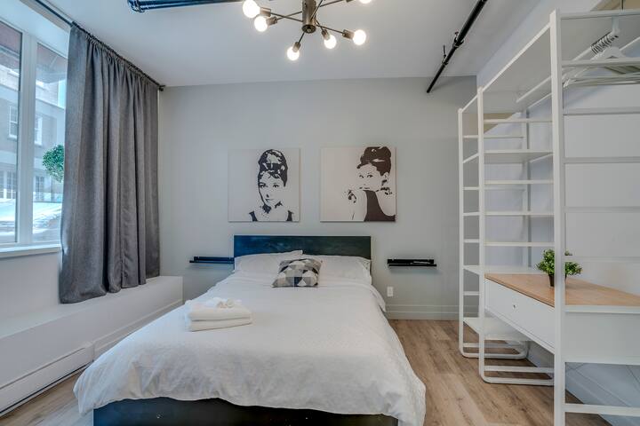 Luxury family gem in Old Quebec – ResidencesBNB gallery image 4