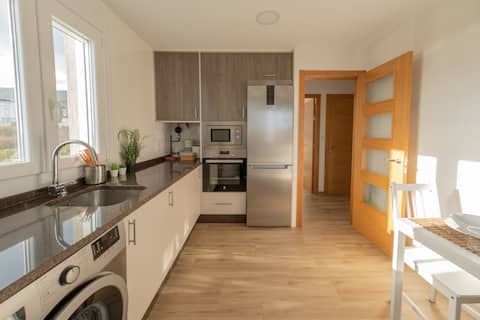 Harbor apartment overlooking the sea+Wifi+ SmartTv