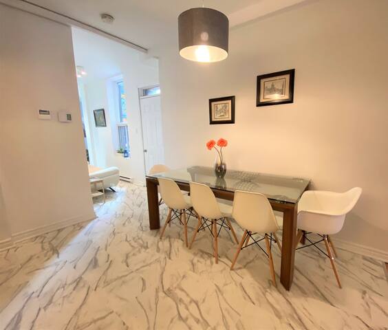 B23~17Bed/Sofabed+Terrace+FreeParking~100WalkScore gallery image 3