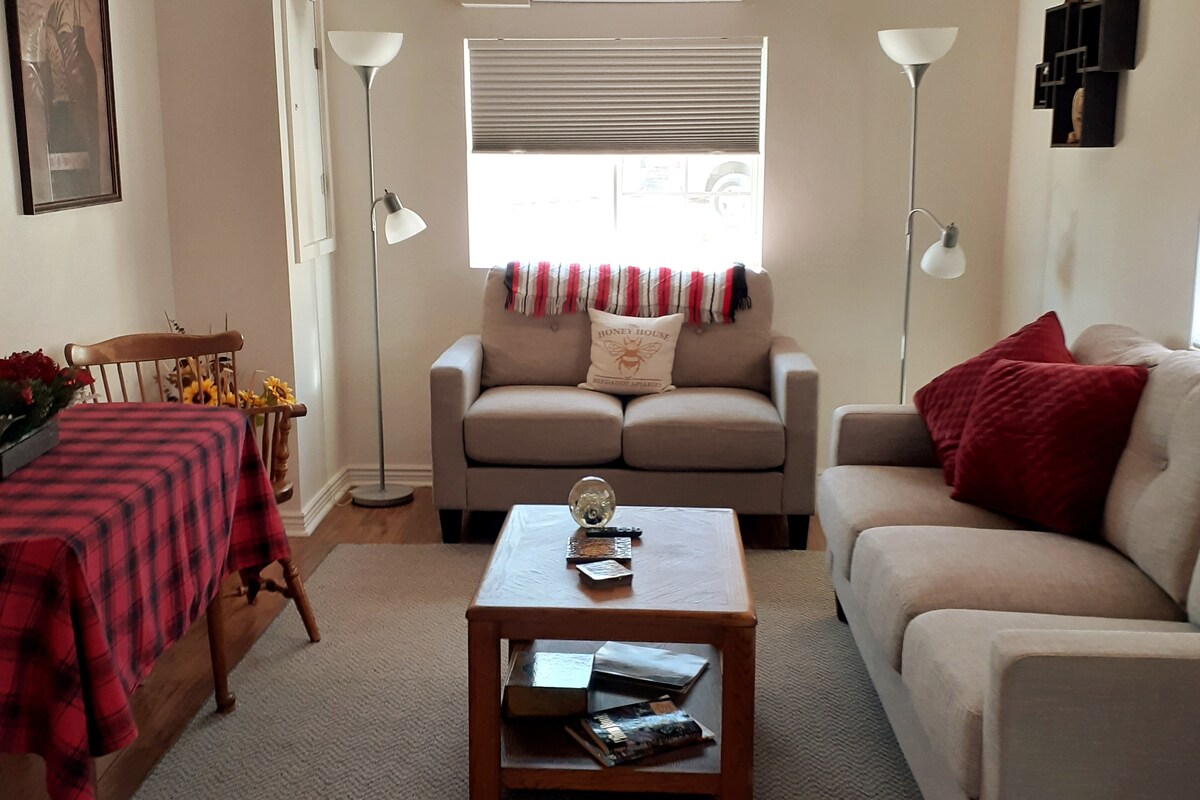 Top Airbnb: Honey House Apt-one bedroom apartment in Kanab / Lake Powell