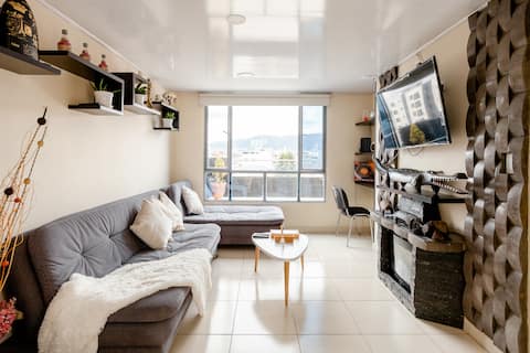 Save on your Beautiful-Comfortable Penthouse with  Jacuzzi