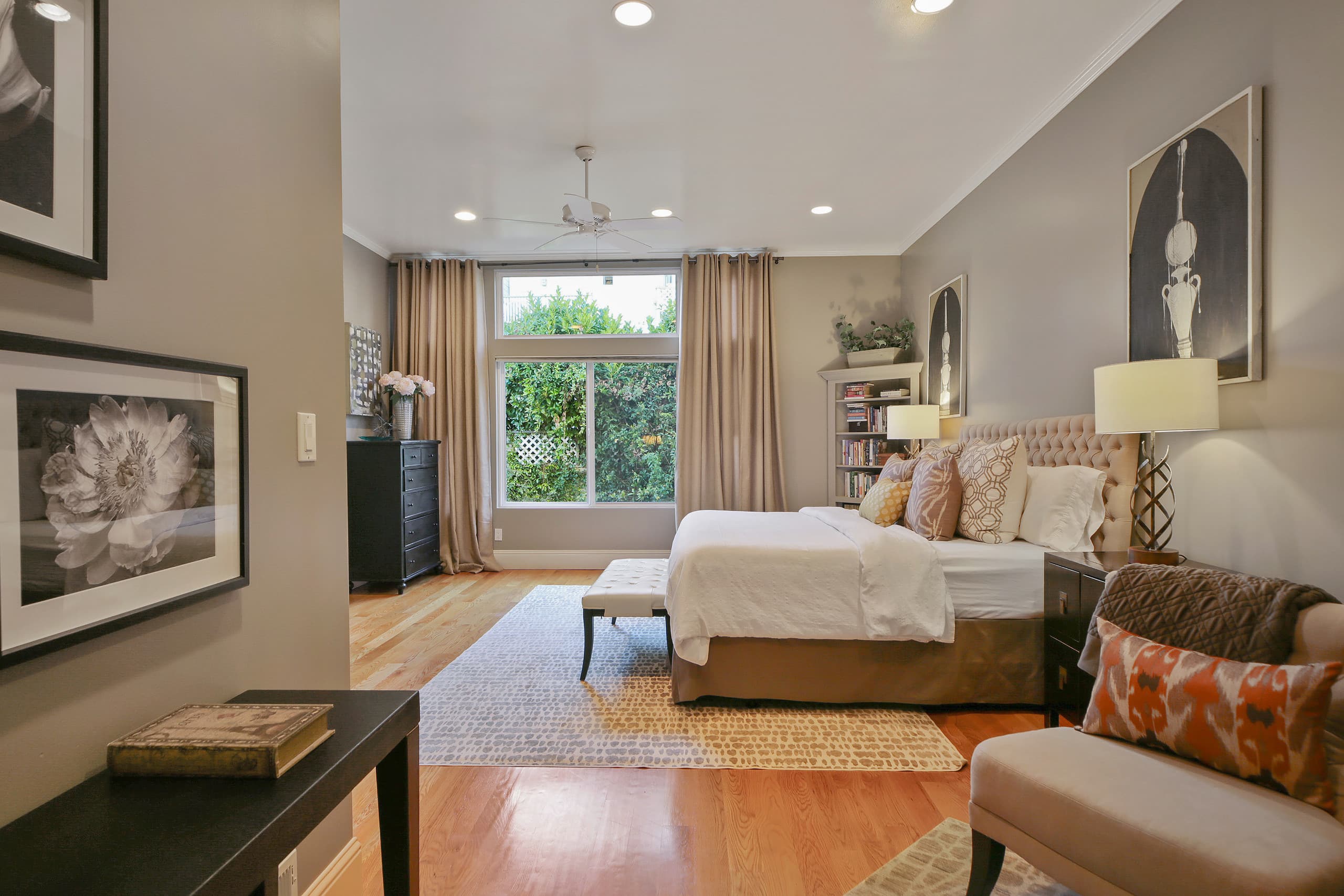 Home in San Francisco · ★4.96 · 6 bedrooms · 10 beds · 4 baths - Image 29