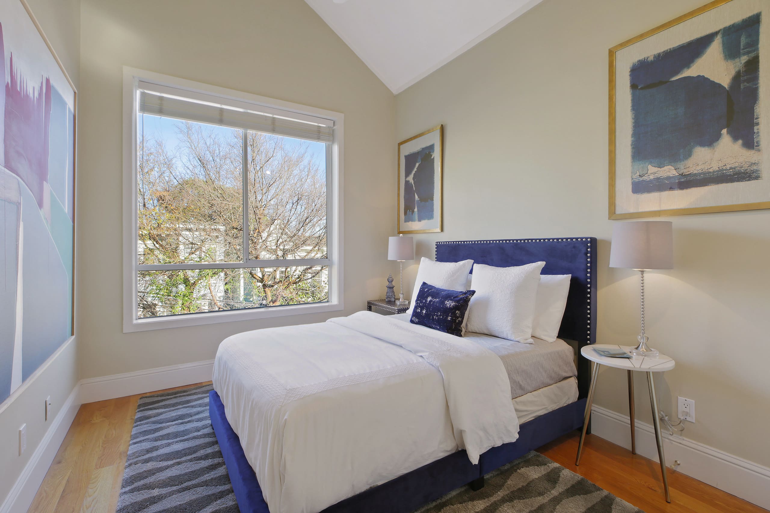 Home in San Francisco · ★4.96 · 6 bedrooms · 10 beds · 4 baths - Image 31