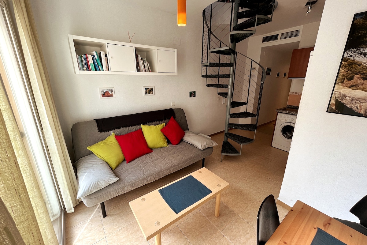 Popular Airbnb listing: Ático with private roof terrace near the old town in Capuchinos