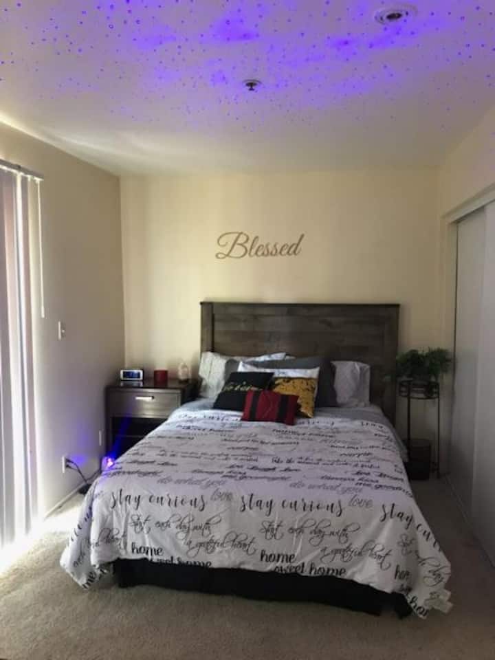 26 Best Airbnb Vacation Rentals In Koreatown, Los Angeles, USA