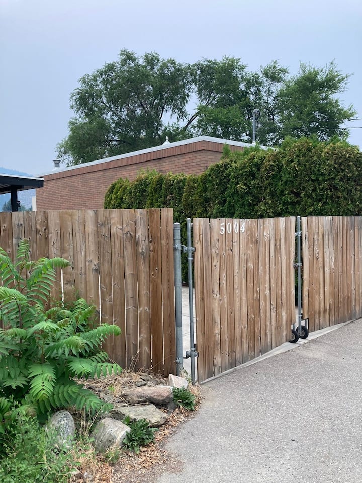 Corner House 5004 Houses for Rent in Okanagan Falls, British Columbia