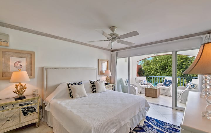 חדר שינה 2 עם נוף לים