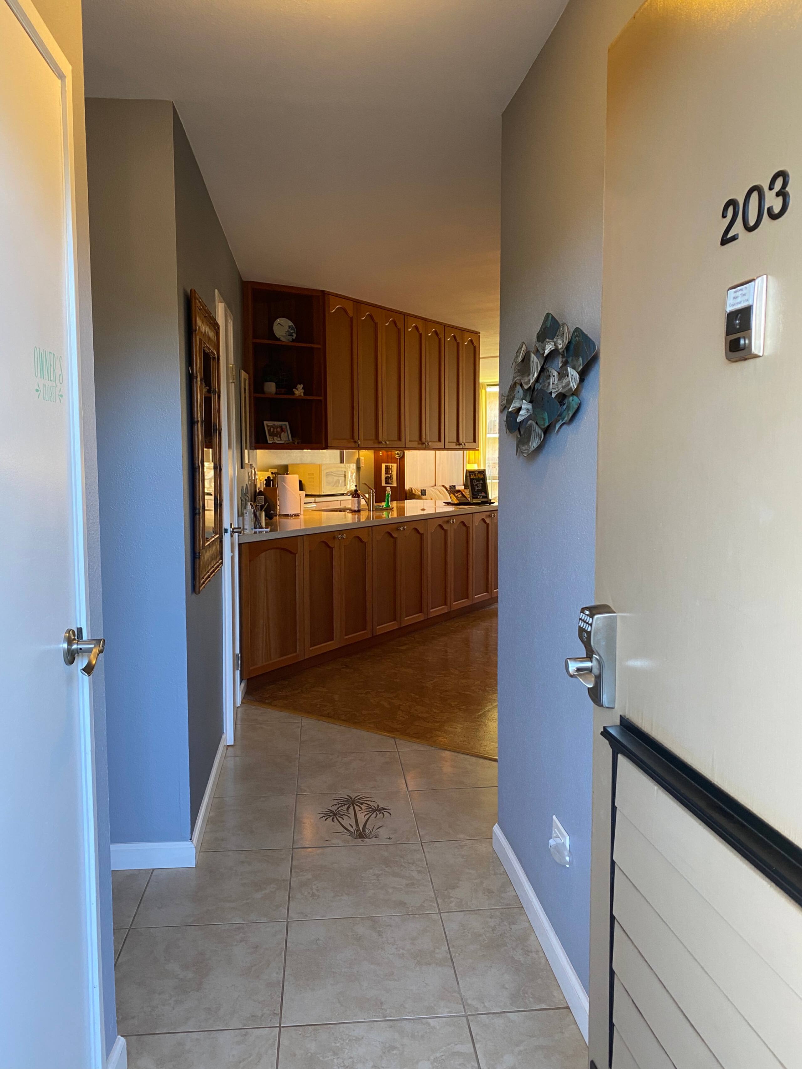 Condo in Kihei · ★4.99 · 1 bedroom · 2 beds · 2 private baths - Image 2