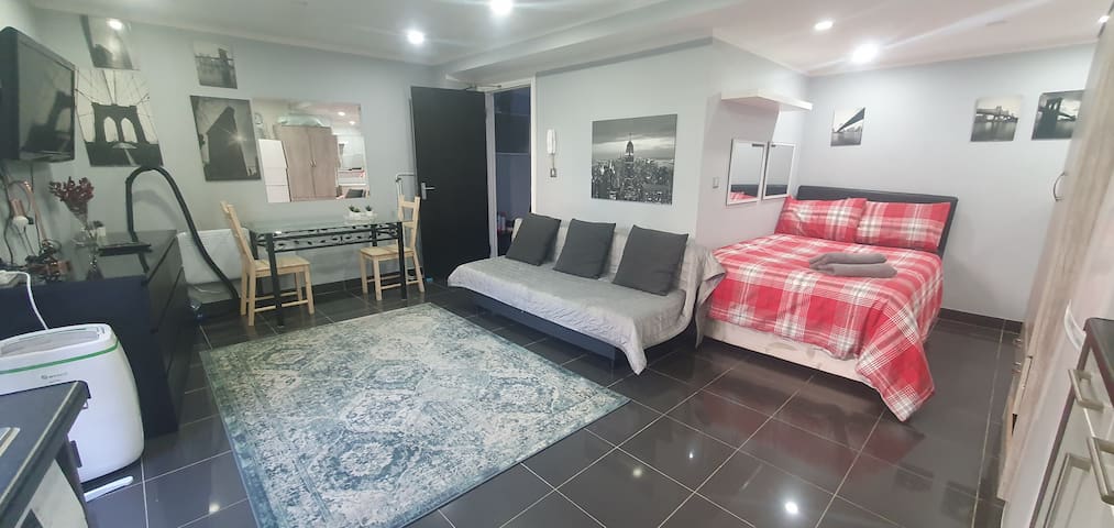 SAFE STAY LTD managed Airbnb listing 2