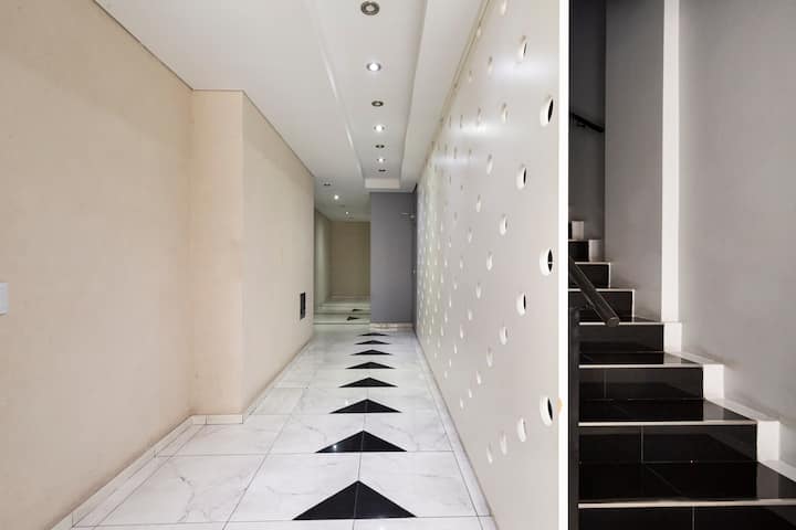 Studio apartment in Recoleta with balcony