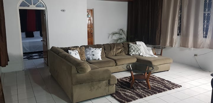 James Manor 2br - Jamaica