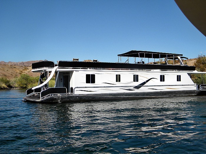 Houseboats in the United States | Airbnb