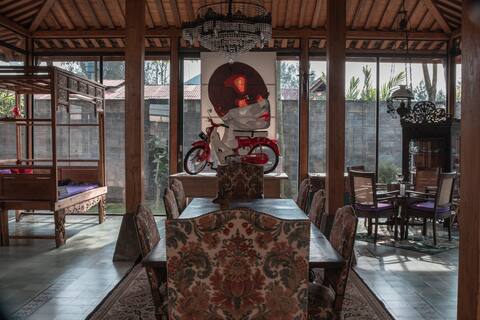 NAIM HOUSE - Villa Joglo Lembang