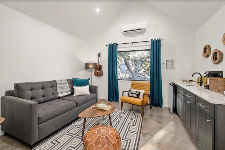 Dripping Springs - Breezeway Cabin+Hot Tub+Pool - Boutique hotels