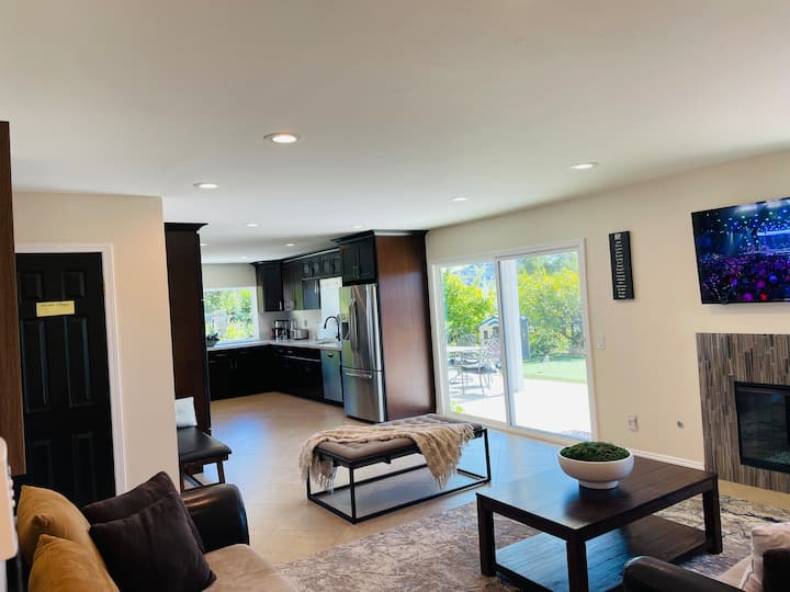 Large Family Home 25min To Beaches 8min Safaripark - Escondido, CA