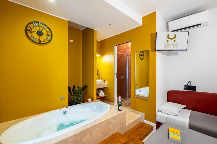 MyTinyHome Festina Lente (19pax) gallery image 3