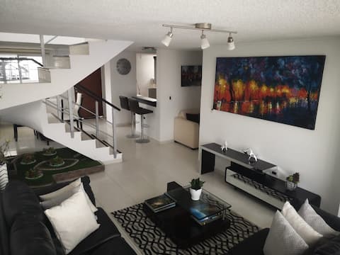 Well located apartment, cozy, clean.