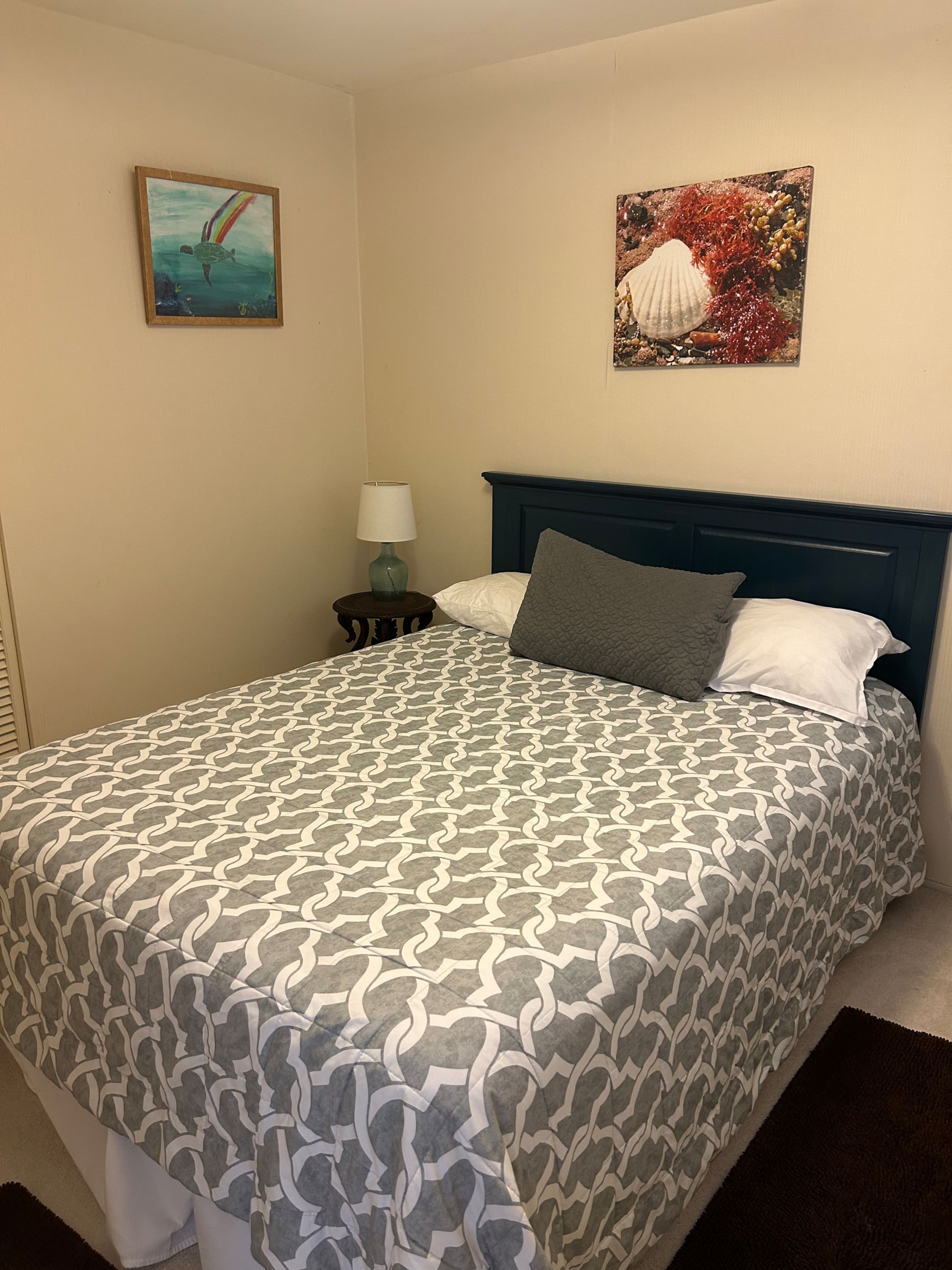 Home in Honolulu · ★4.79 · 2 bedrooms · 2 beds · 1 private bath - Image 5