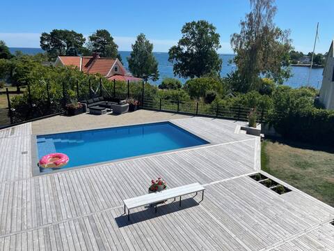 Large luxury seaside private villa in Oskarshamn.