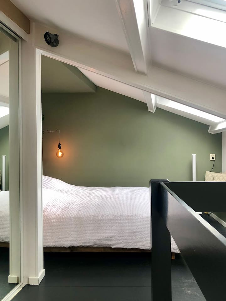 Newly renovated apartment in the center of Bussum Apartments for Rent