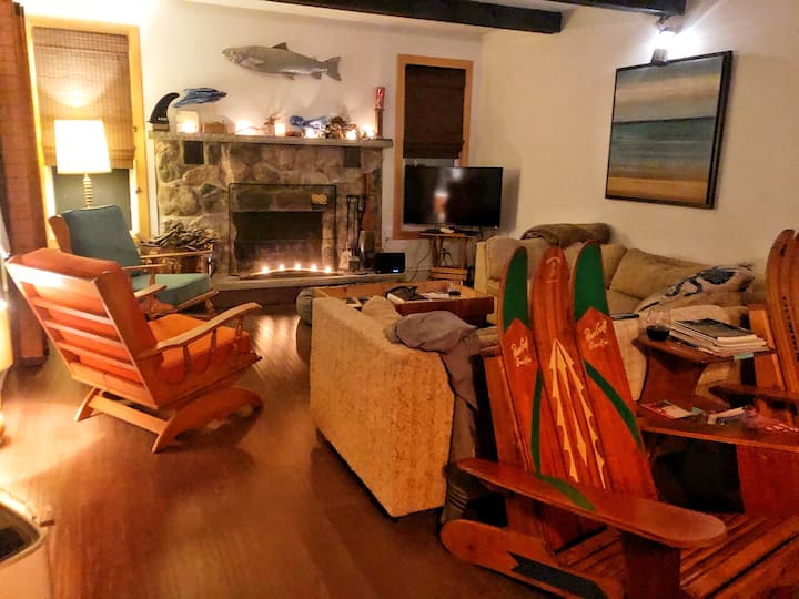 Silver Bay Beach House Houses for Rent in Port Colborne, Ontario