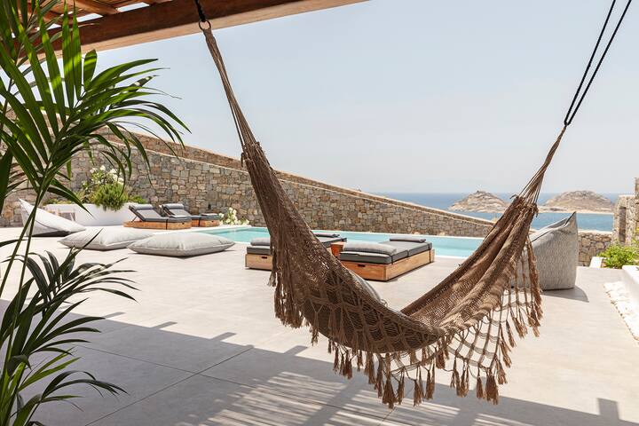 Lydia 2′ walk to the beach by Red Windmill Villas gallery image 2