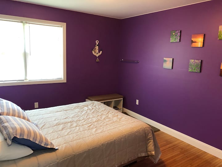 ห้องลาเวนเดอร์เตียงควีนไซส์