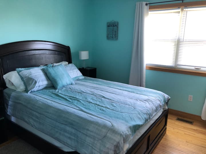 ห้องวิวทะเลเตียงควีนไซส์