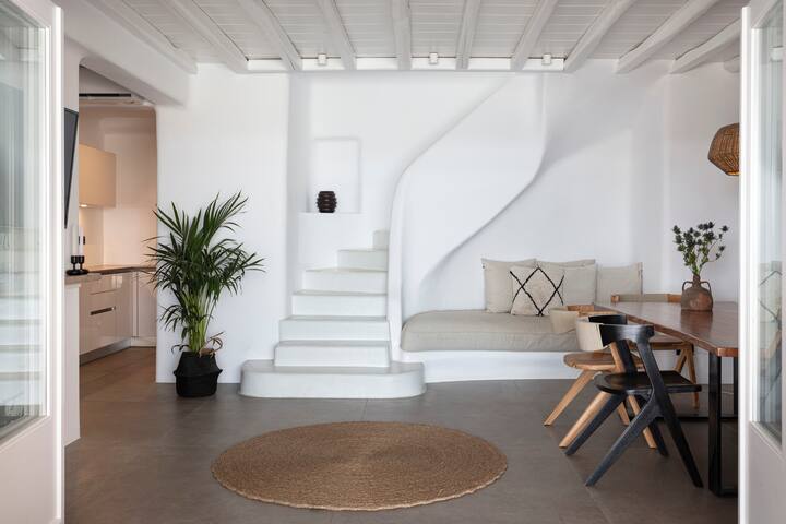 Agapi 2′ walk to the beach, by Red Windmill Villas gallery image 4