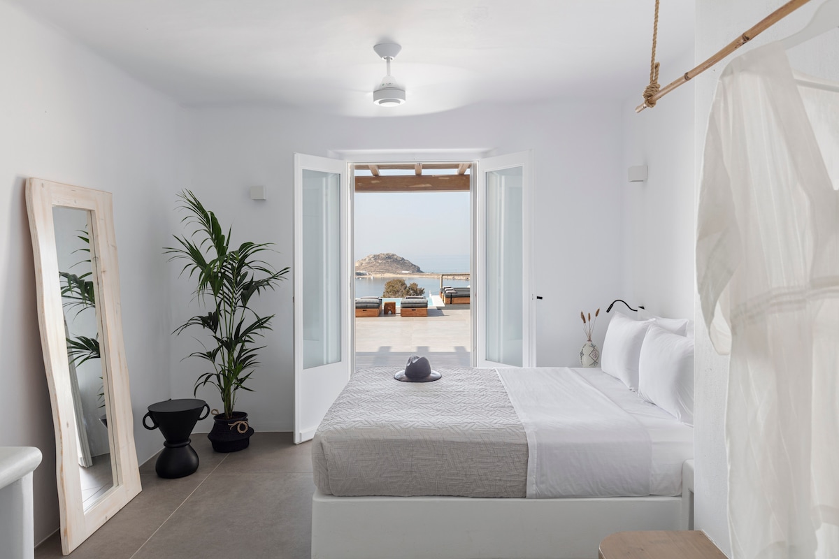 Master bedroom by the pool.