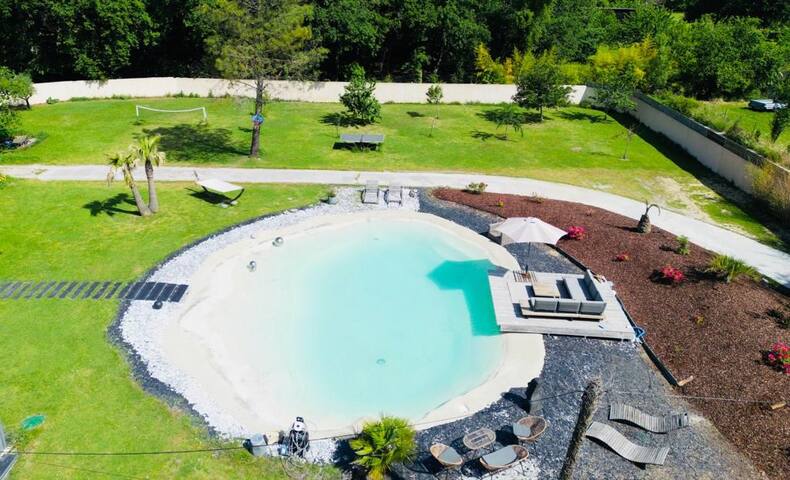 Campagne,piscine lagon,spa,bien-être! gallery image 2