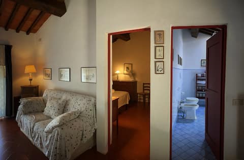 Top Airbnb: Three-Bedroom semi-detached Villa in Chianti a Barberino Tavarnelle