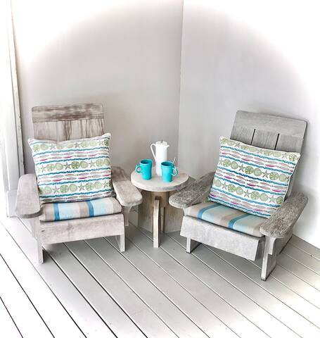 Holiday Time at Le Reve Beach House! gallery image 4