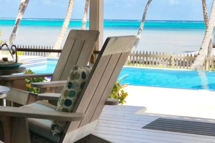 Holiday Time at Le Reve Beach House! gallery image 3