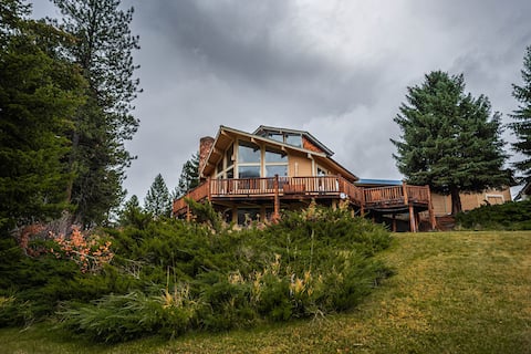 Sheep Mountain Lodge Main House, riverfront, sauna
