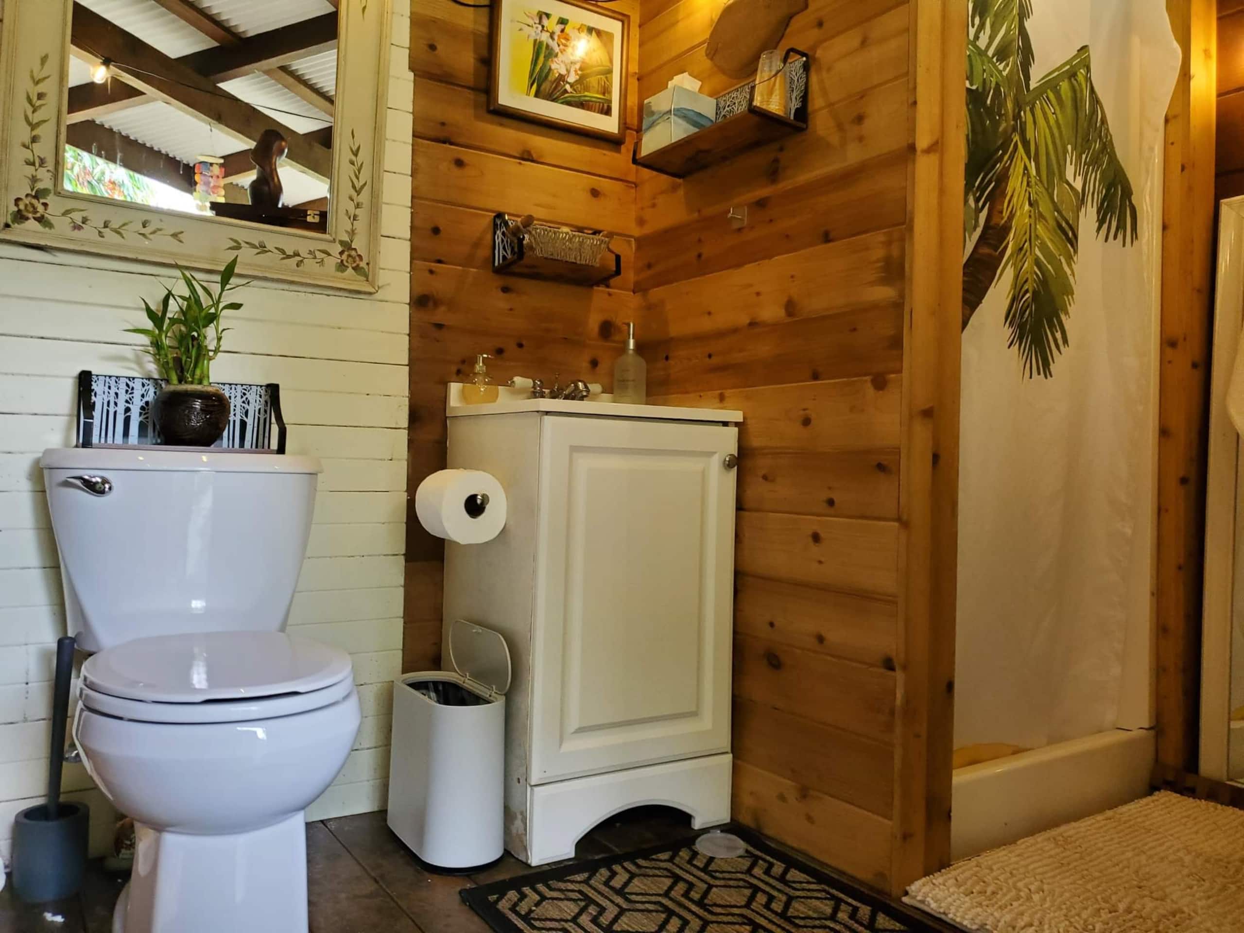 Zen Treehouse Private Retreat & Farm Stay - Image 19