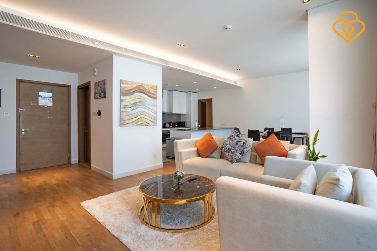 Top Airbnb: Amazing 2 B/R City Walk few minutes to Dubai Mall in Al Wasl
