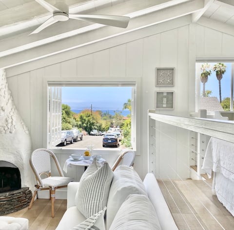 New! Ocean view cottage, walk to Beach & Town!