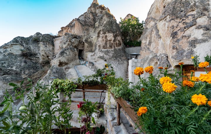 Cappadocia Ennar Cave (Swimming Pool Hot & Spa) - Nevşehir