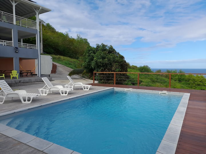 Villa for 12 to 14 people, exceptional sea view