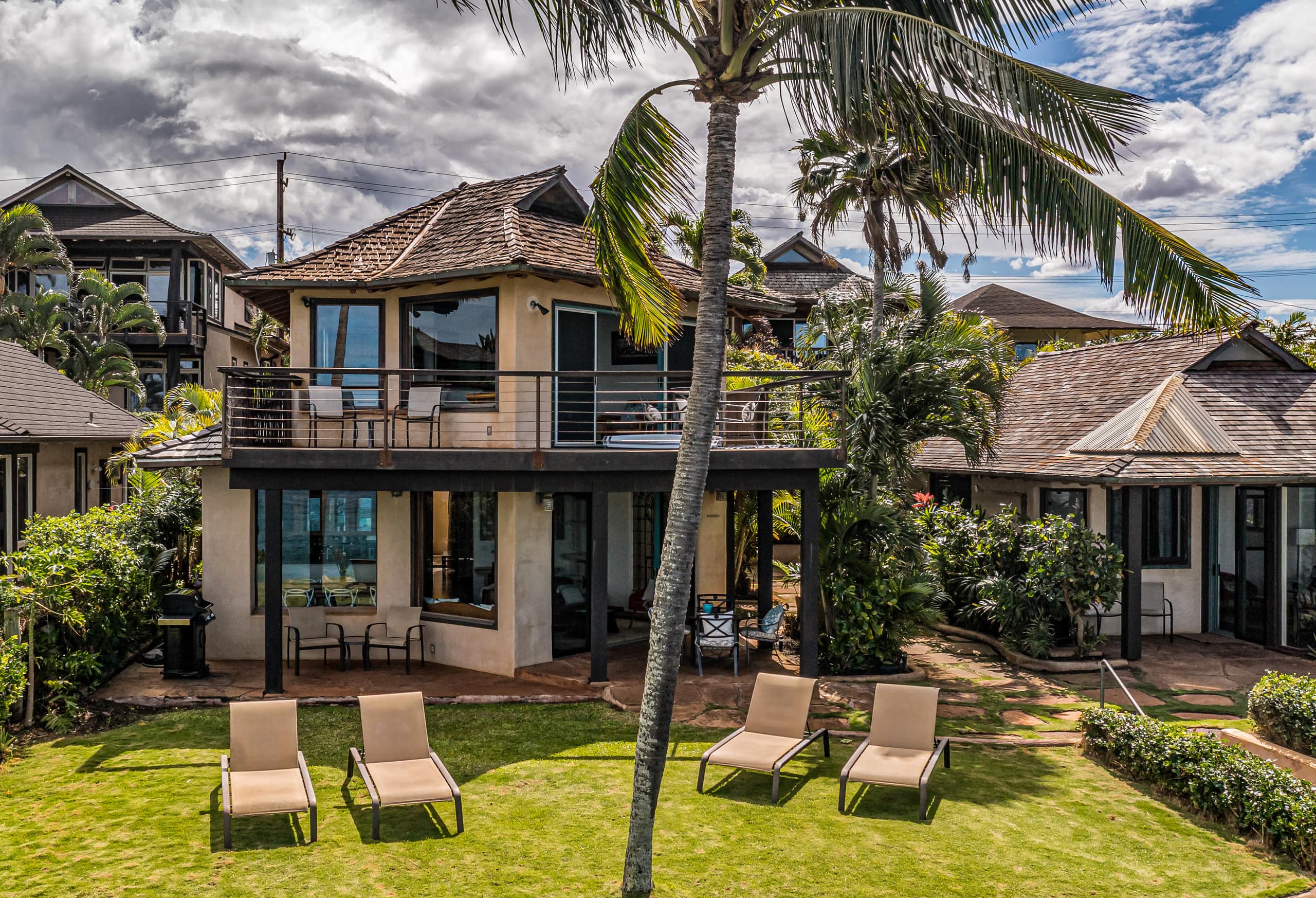 Lani Paradise Oceanfront Private Retreat with Pool - Photo 40