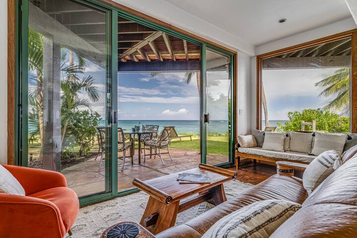 Lani Paradise Oceanfront Private Retreat with Pool gallery image 4