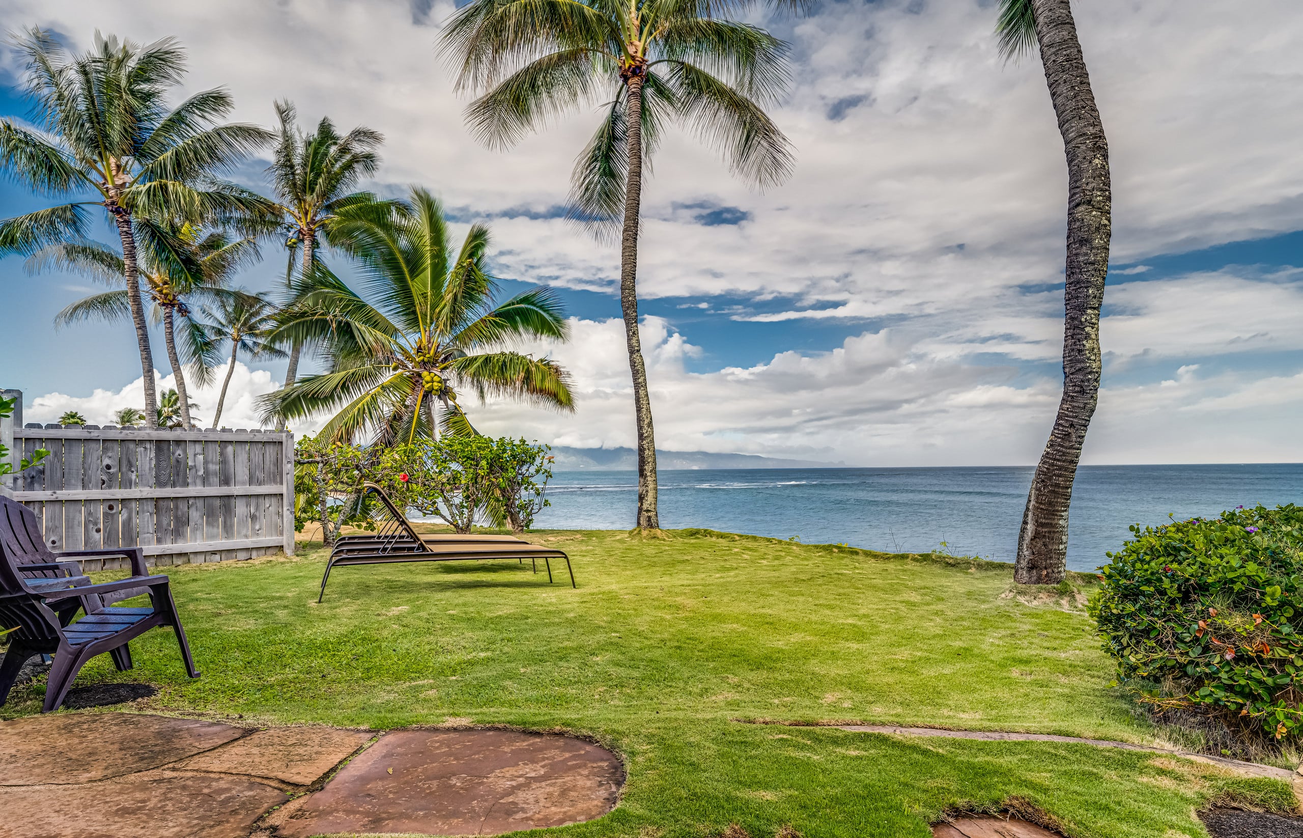 Lani Paradise Oceanfront Private Retreat with Pool - Photo 46