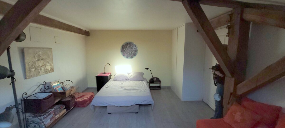 Chambre Niv 1: Clic-Clac matelas dunlopillo.